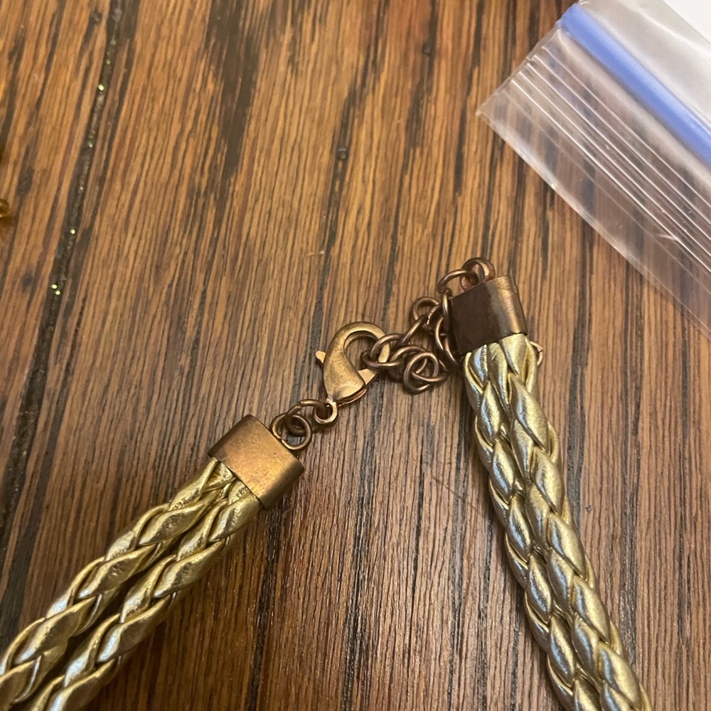 Source Unknown Gold And Red Multi-Layer Necklace - image 6